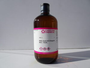 Nitric Acid ACS Reagent, 68.0 – 70.0% - 1L