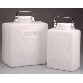 Thermo Scientific Nalgene 9 L (2 gal.) HDPE Rectangular Carboy