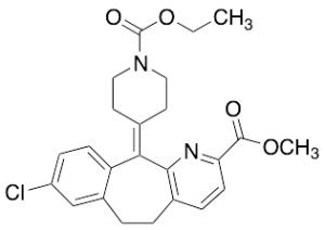 2-Methoxycarbonyl Loratadine