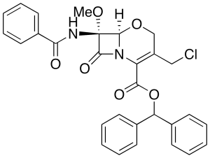 (6R,7R)-7-(Benzoylamino)-3-(chloromethyl)-7-methoxy-8-oxo-5-oxa-1-azabicyclo[4.2.0]oct-2-ene-2-carboxylic Acid Diphenylmethyl Ester