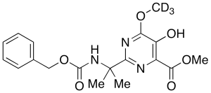 5-Hydroxy-2-[1-methyl-1-[[benzylcarbamoyl]amino]ethyl]-6-methoxypyrimidine-4-carboxylic Acid Methyl Ester-d3