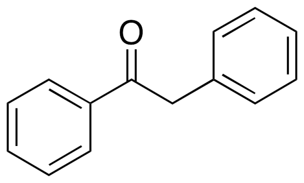 2-Phenylacetophenone