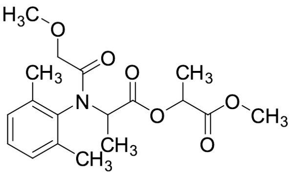 1-Methoxy-1-oxopropan-2-yl N-(2,6-Dimethylphenyl)-N-(2-methoxyacetyl)alaninate