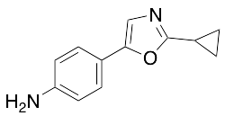 4-(2-Cyclopropyl-1,3-oxazol-5-yl)aniline