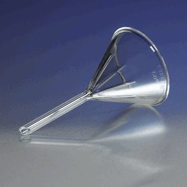 PYREX Fluted Funnels with 60 degree Angle, Short Stem, 100 mm