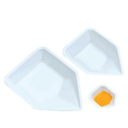 Small, White Polystyrene Pour Boats, 43 x 58 x 13 mm