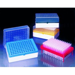 Blue; Sterile rack with 12 strips of 8 tubes