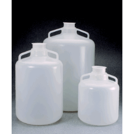Thermo Scientific Nalgene 10 L (2.5 gal.) Polypropylene Carboy w/ 3 in. Sanitary Neck Design