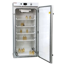 Sliding Shelf and Brackets for Drosophila Incubator