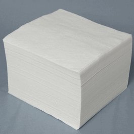 Berkshire 7 x 7 in. ValuClean Plus Non-woven Rayon/Polyester Blend Cleanroom Wipes with Knife-cut Edges, 300 sheets/pack, 45 packs/case